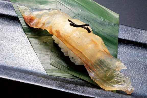 다시마로 절인 광어