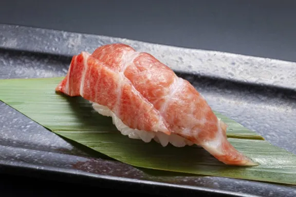 天然本まぐろ大とろ